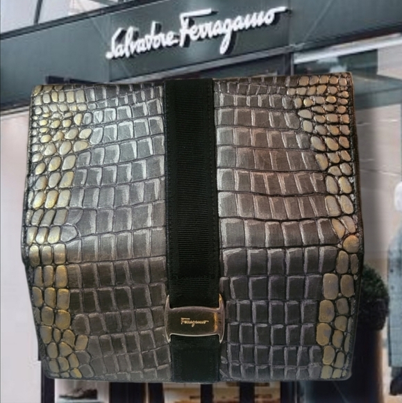 Custom Painted Bags Contact Information - Picture 2 of 16